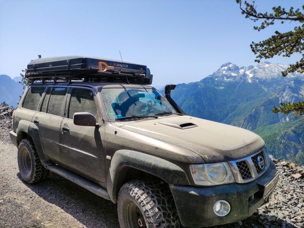albania off-road foto 1