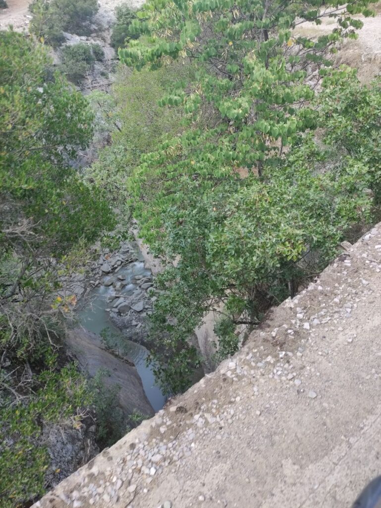 albania off-road foto 15