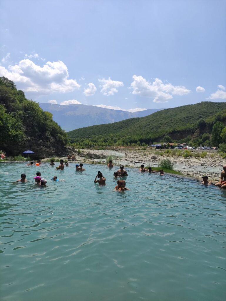 albania off-road foto 18