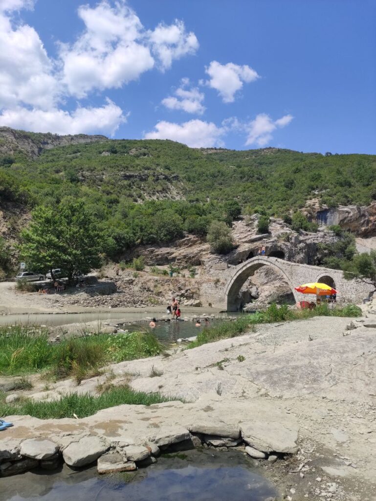 albania off-road foto 19