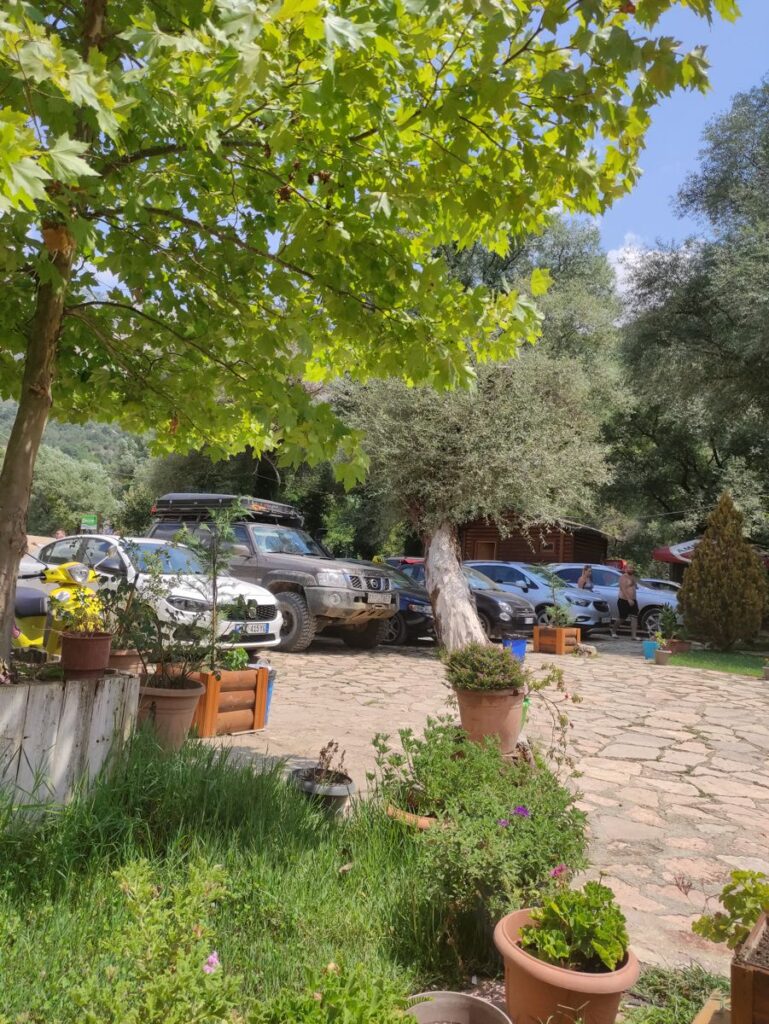 albania off-road foto 20