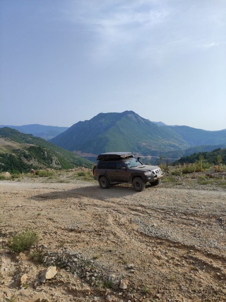 albania off-road foto 30