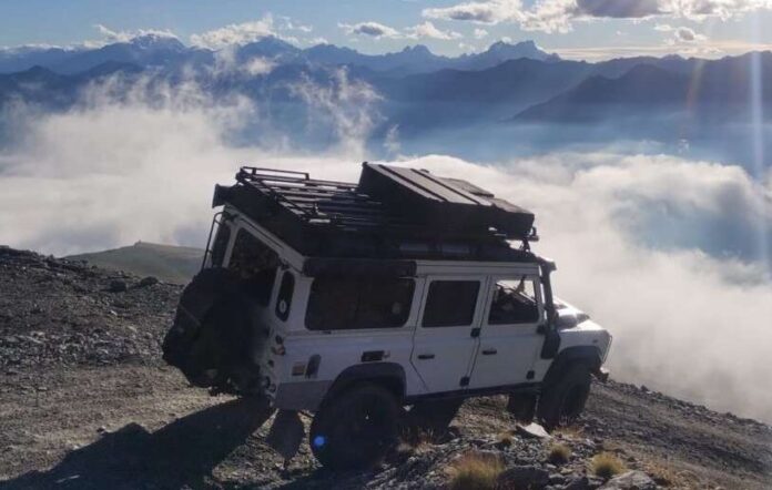 Off-road w Alpach – czy to w ogóle możliwe? Poradnik dla fanów 4×4